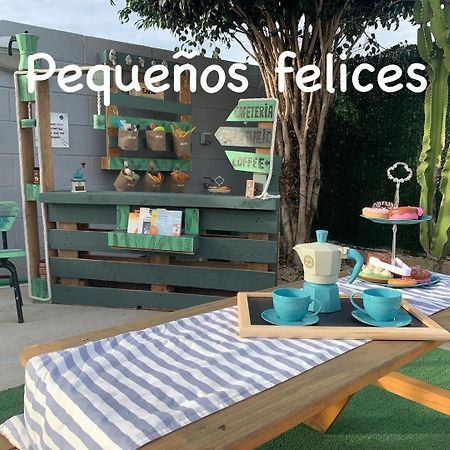 Casa Enric , Con Zona Infantil, Piscina Y Parking Privado Pensionat Deltebre Eksteriør billede