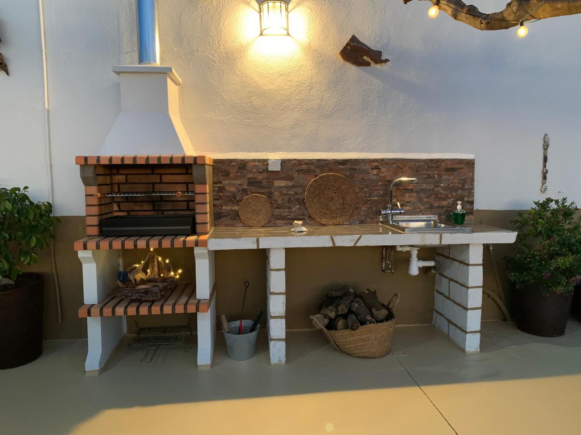 Casa Enric , Con Zona Infantil, Piscina Y Parking Privado Pensionat Deltebre Eksteriør billede