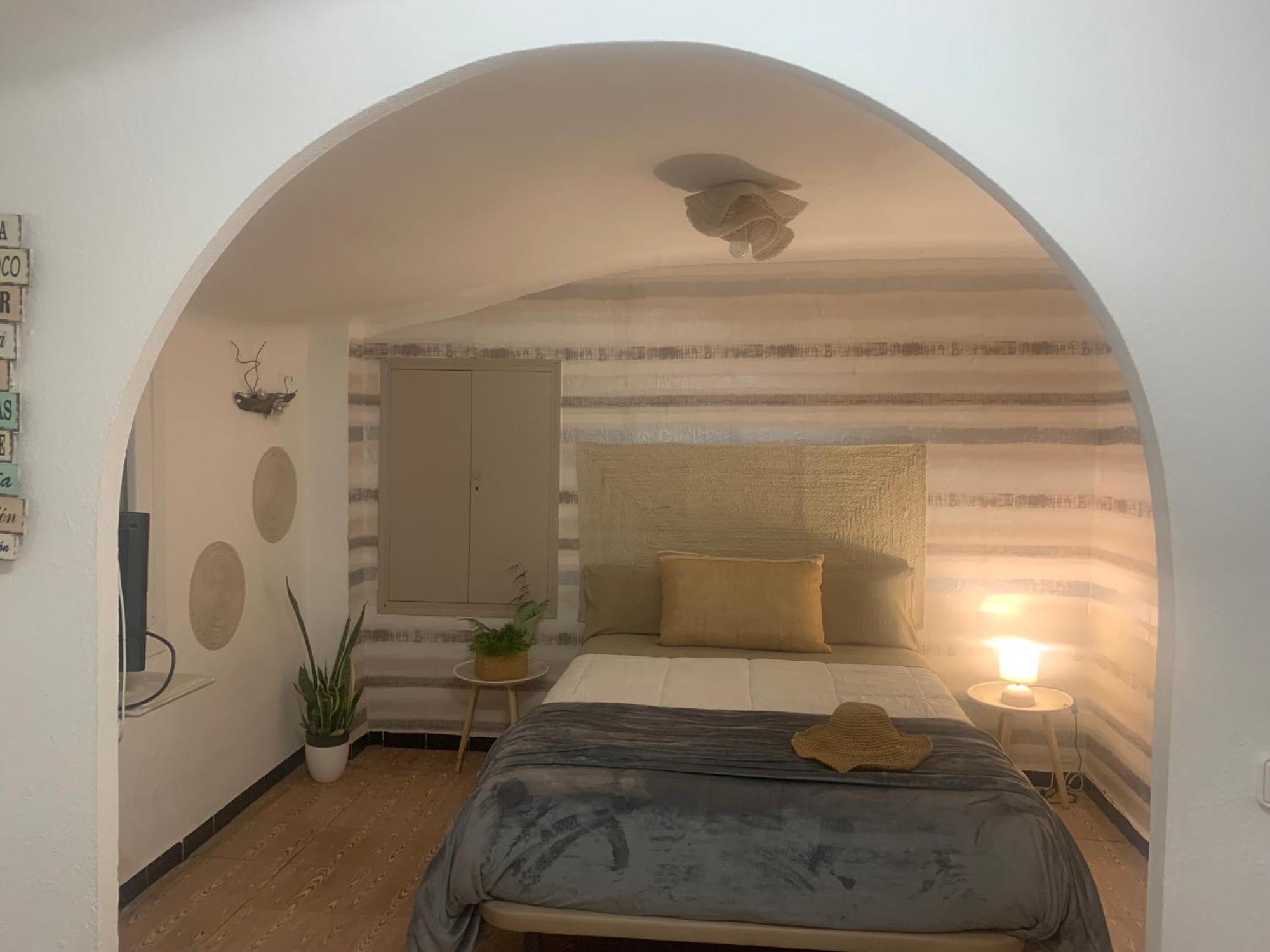 Casa Enric , Con Zona Infantil, Piscina Y Parking Privado Pensionat Deltebre Eksteriør billede